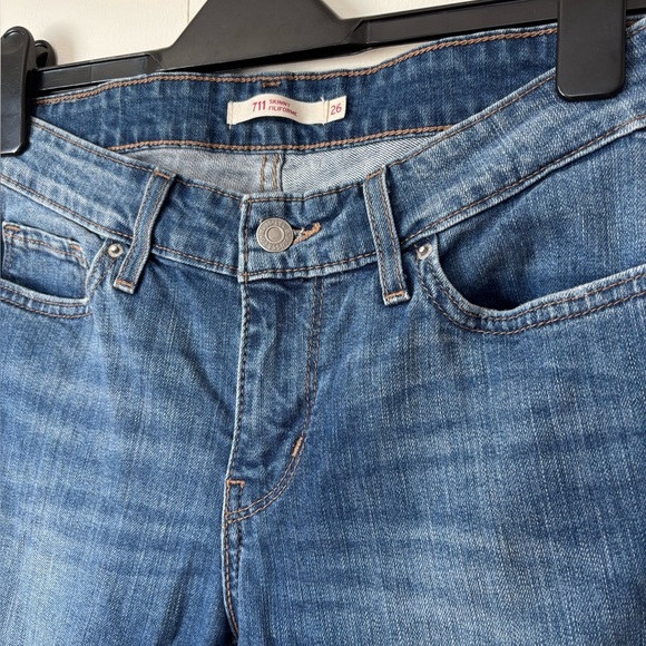 🎉4/30$🎉 Levi’s 711 Skinny Jeans – Size 26 ✨ - Picture 2 of 5